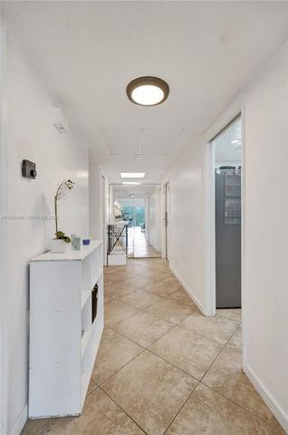 3150 N Palm Aire Drive 501, Pompano Beach, FL 33069