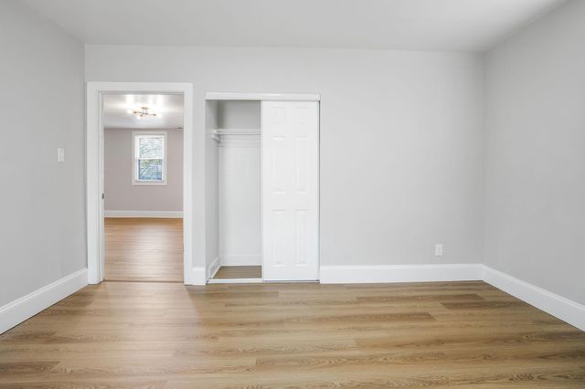 246 CHESTNUT ST, Mount Holly, NJ 08060