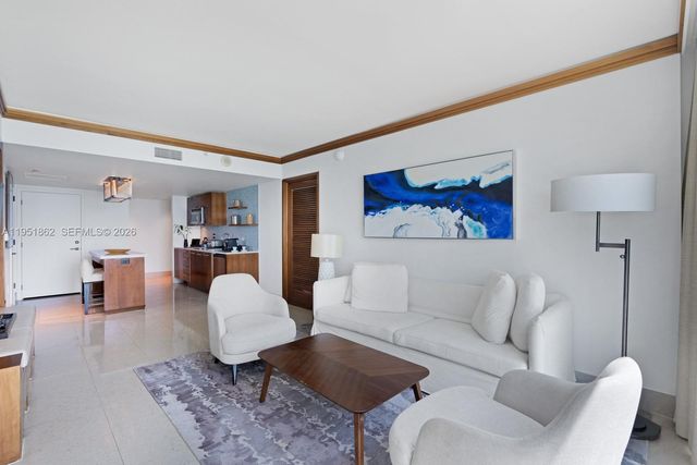 6801 Collins Ave 705, Miami Beach, FL 33141