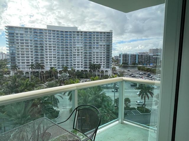 3801 S Ocean Dr 8U, Hollywood, FL 33019