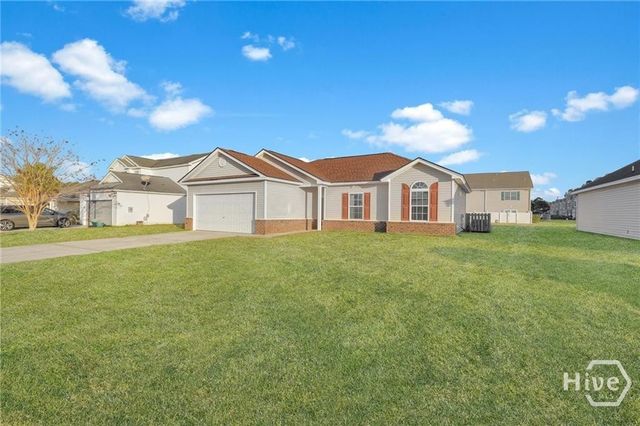 85 Red Oak Drive, Richmond Hill, GA 31324