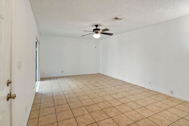 2561 NW 99th Avenue, Coral Springs, FL 33065