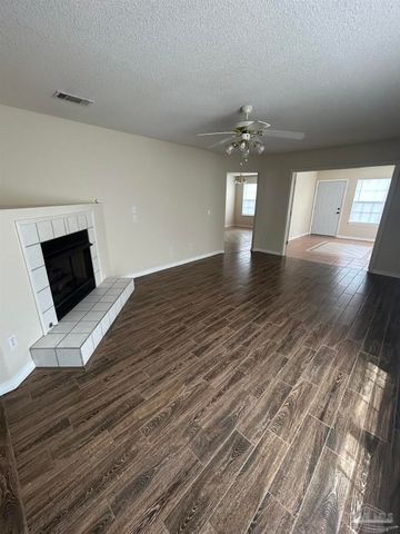 3177 Two Sisters Way, Pensacola, FL 32505