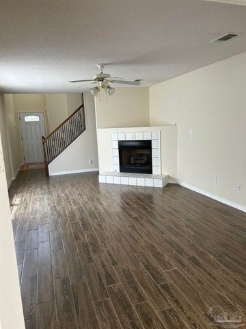 3177 Two Sisters Way, Pensacola, FL 32505