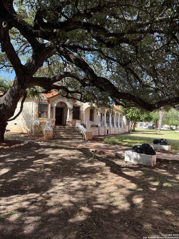 6160 Eckhert Rd Apt 204, San Antonio, TX 78240