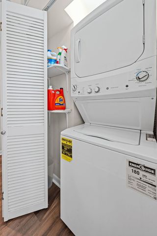 1928 N Kedzie Avenue 103, Chicago, IL 60647