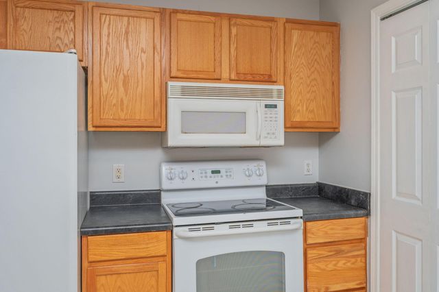 456 Kings Lake Boulevard, Defuniak Springs, FL 32433