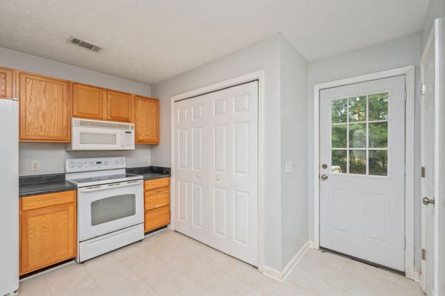 456 Kings Lake Boulevard, Defuniak Springs, FL 32433