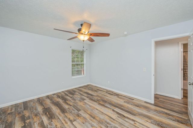 456 Kings Lake Boulevard, Defuniak Springs, FL 32433