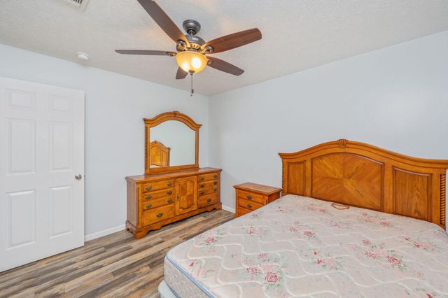 456 Kings Lake Boulevard, Defuniak Springs, FL 32433