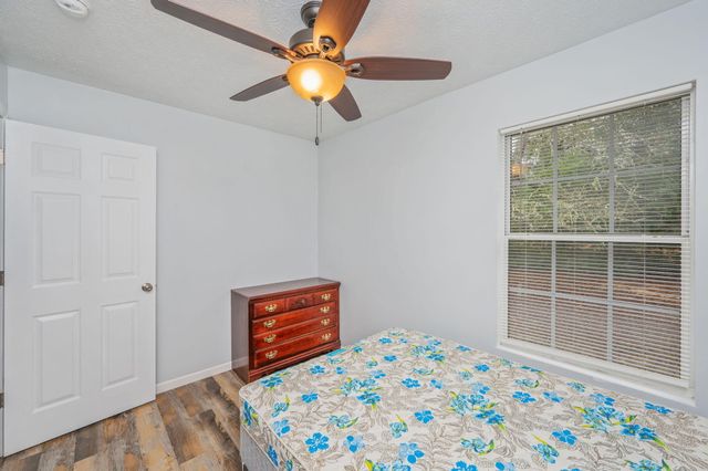 456 Kings Lake Boulevard, Defuniak Springs, FL 32433