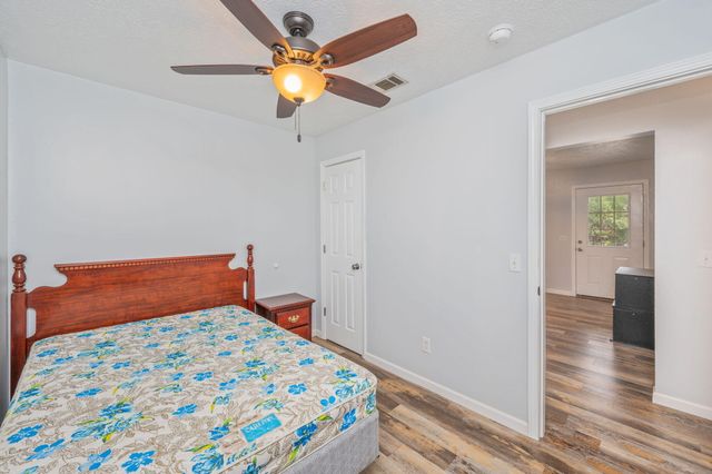 456 Kings Lake Boulevard, Defuniak Springs, FL 32433