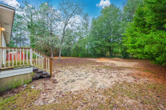 456 Kings Lake Boulevard, Defuniak Springs, FL 32433
