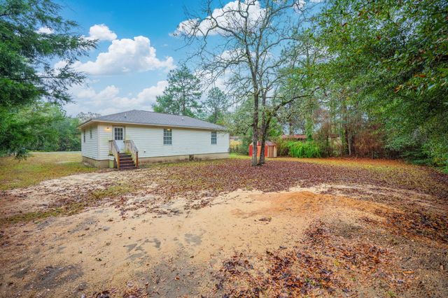 456 Kings Lake Boulevard, Defuniak Springs, FL 32433