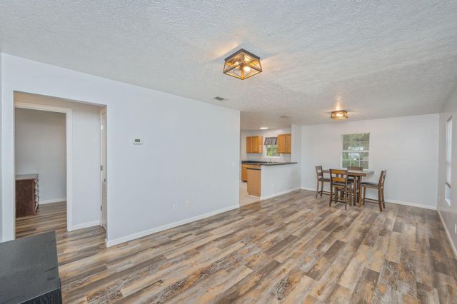 456 Kings Lake Boulevard, Defuniak Springs, FL 32433