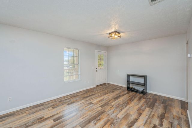 456 Kings Lake Boulevard, Defuniak Springs, FL 32433