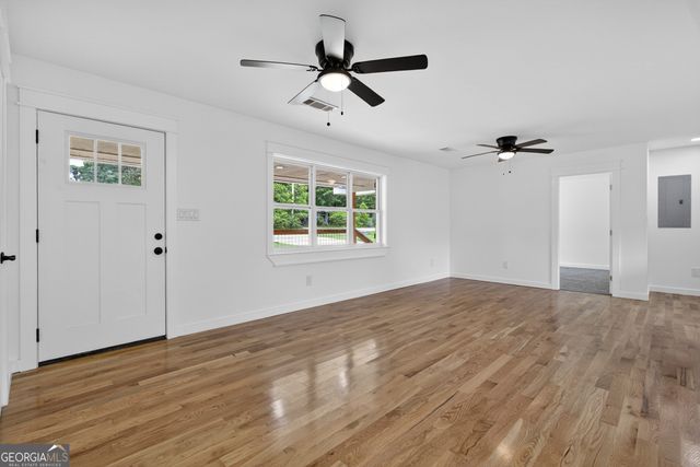 5193 Hazel Street NE, Covington, GA 30014
