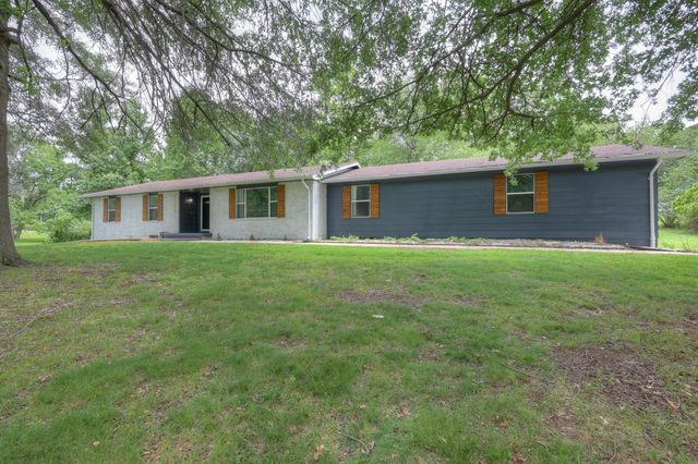 4425 Connecticut Avenue, Joplin, MO 64804