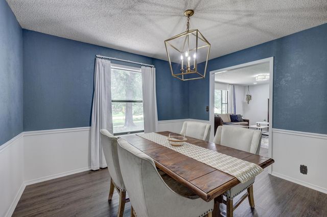 4425 Connecticut Avenue, Joplin, MO 64804