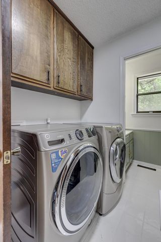 4425 Connecticut Avenue, Joplin, MO 64804