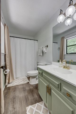 4425 Connecticut Avenue, Joplin, MO 64804