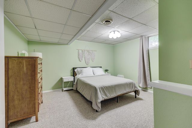 4425 Connecticut Avenue, Joplin, MO 64804