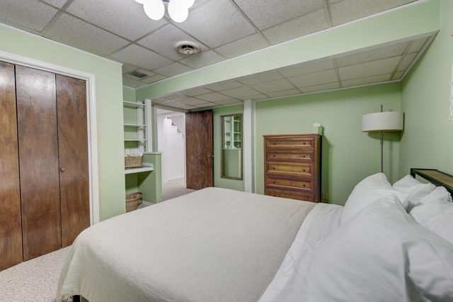 4425 Connecticut Avenue, Joplin, MO 64804