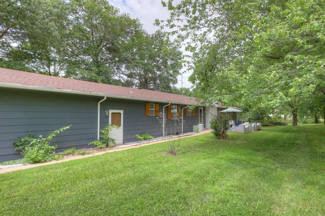 4425 Connecticut Avenue, Joplin, MO 64804