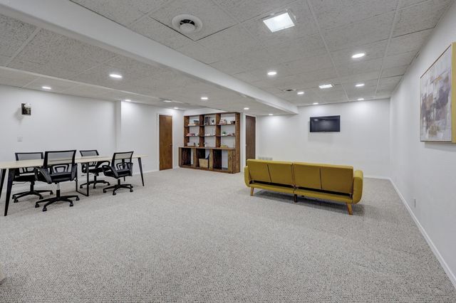 4425 Connecticut Avenue, Joplin, MO 64804