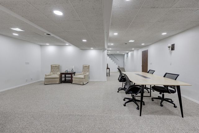 4425 Connecticut Avenue, Joplin, MO 64804