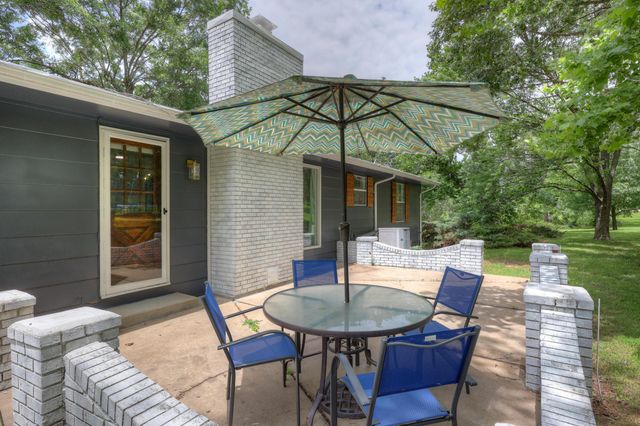 4425 Connecticut Avenue, Joplin, MO 64804