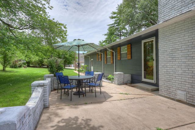 4425 Connecticut Avenue, Joplin, MO 64804