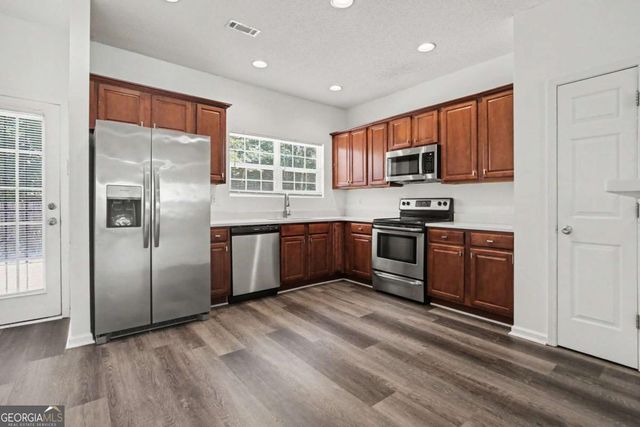 5305 Oakley Commons Boulevard, Union City, GA 30291