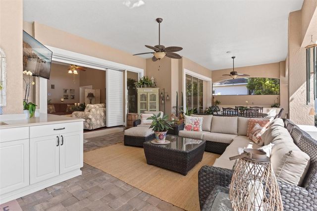 926 HAWK LANDING, Fruitland Park, FL 34731