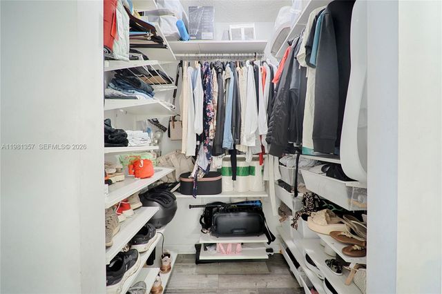 2721 Ocean Club Blvd 303, Hollywood, FL 33019