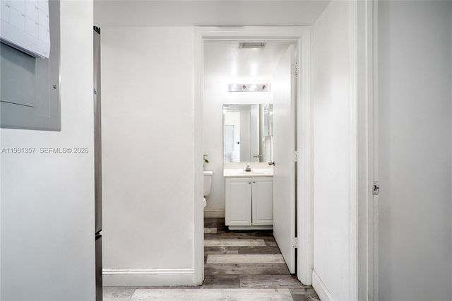 2721 Ocean Club Blvd 303, Hollywood, FL 33019