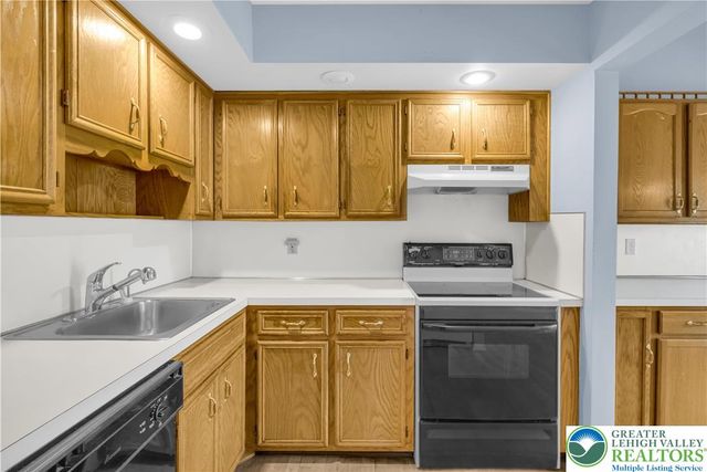 5514 Grace Avenue, Hanover Twp, PA 18017