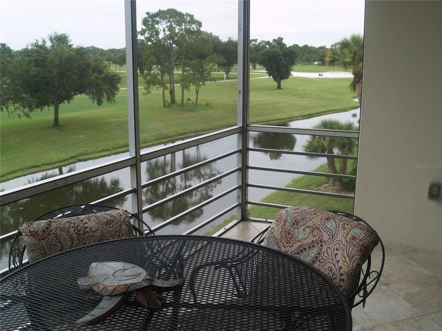 7461 W COUNTRY CLUB DRIVE N 409, Sarasota, FL 34243
