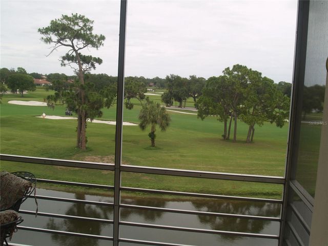 7461 W COUNTRY CLUB DRIVE N 409, Sarasota, FL 34243