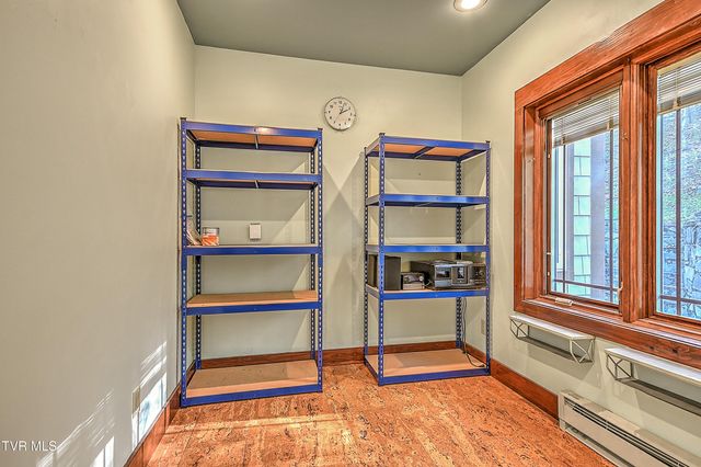 303 Tennessee 143, Roan Mountain, TN 37687