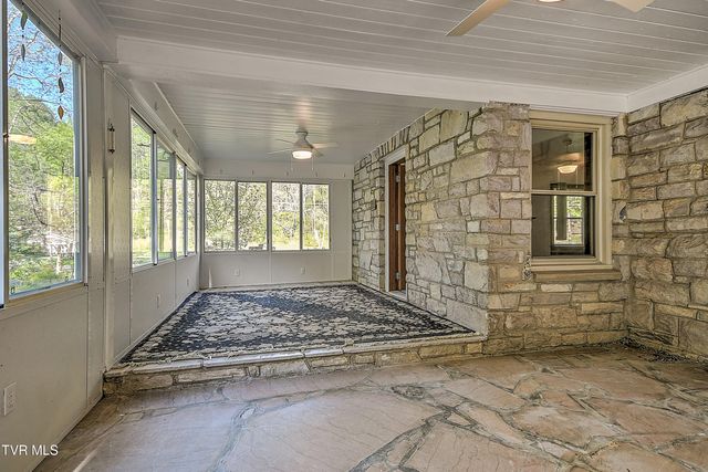 303 Tennessee 143, Roan Mountain, TN 37687