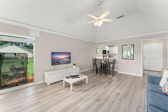 1076 VILLA LANE 68, Apopka, FL 32712