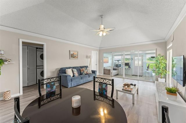 1076 VILLA LANE 68, Apopka, FL 32712