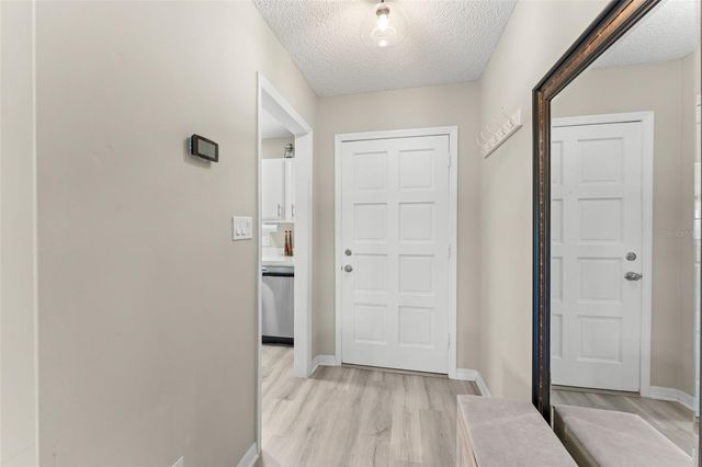 1076 VILLA LANE 68, Apopka, FL 32712