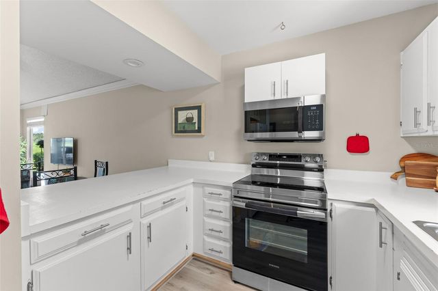 1076 VILLA LANE 68, Apopka, FL 32712