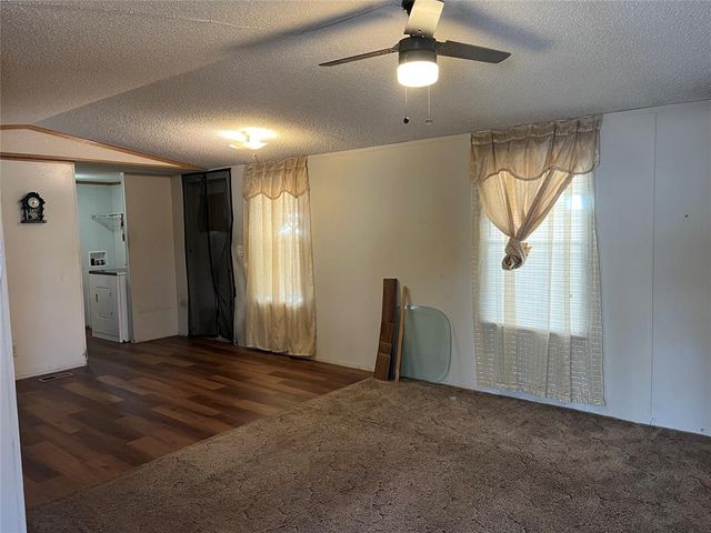 2001 S Macarthur Boulevard 195, Oklahoma City, OK 73128