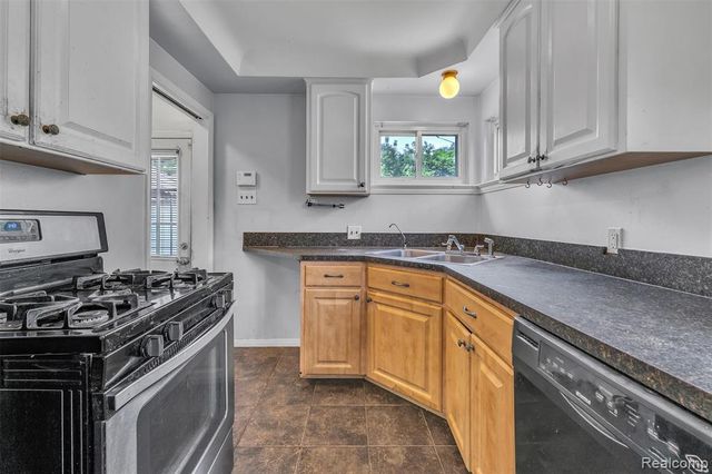 16625 Beech Daly Road, Redford, MI 48240