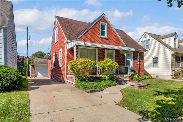 3330 Detroit Street, Dearborn, MI 48124