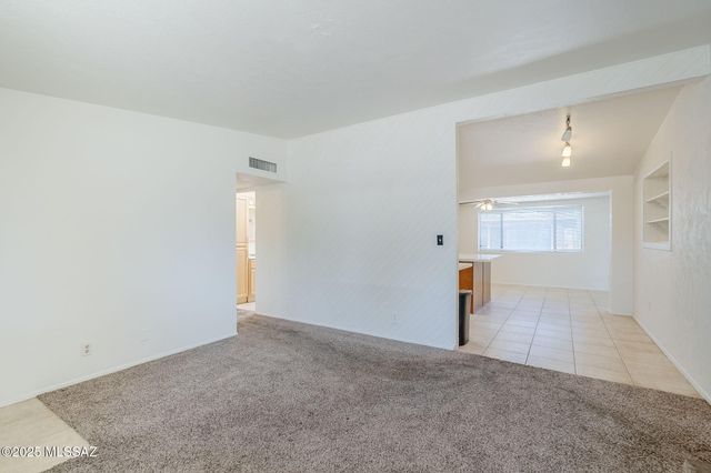 1930 W Waverly Street, Tucson, AZ 85745