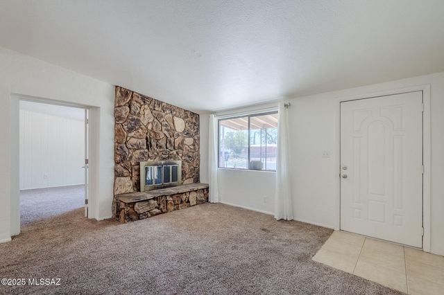 1930 W Waverly Street, Tucson, AZ 85745